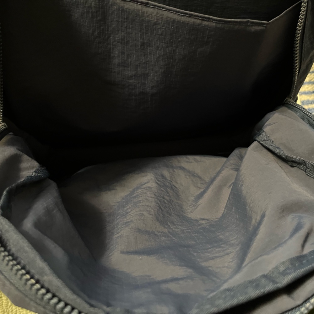 ALOHA Collection Navy Travel Backpack - NWT
Color: Palaka Keep it light Navy - Picture 5 of 6